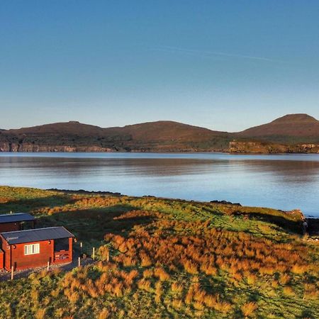 Harlosh Log Cabins ダンヴェガン エクステリア 写真